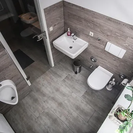 Exklusive Ferienwohnung Im Zentrum Von Plauen Exterior photo